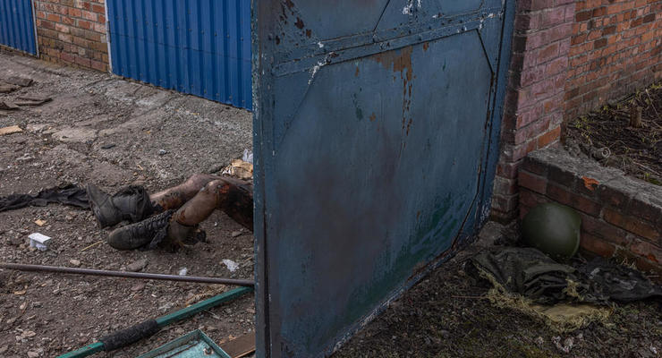 Україна не лише змогла впізнати вбитих окупантів, а й знайти їхні могили у Севастополі