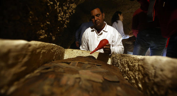 Археологи заявили про виявлення могили Святого Миколая