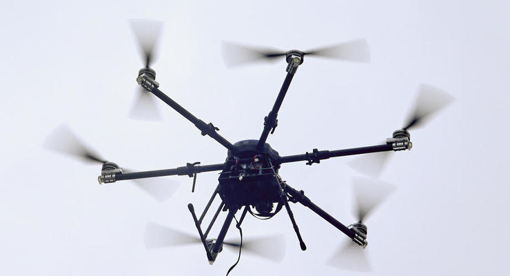 В России хотят управлять дронами, самолетами и подлодками "силой мысли"
