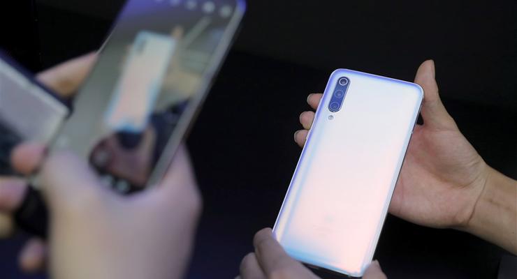 Xiaomi припиняє випуск оновлень для трьох телефонів