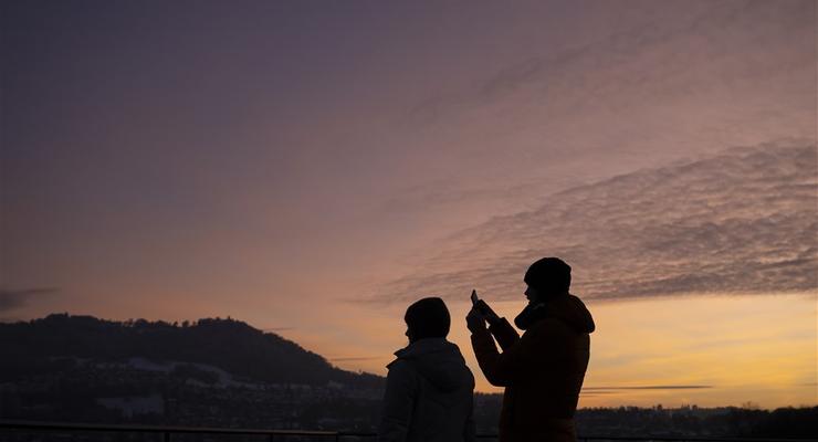 Самая быстрая в мире: Realme представила зарядку для смартфона на 240 Вт