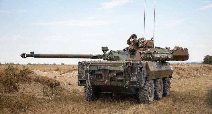 Колесные танки AMX-10RC и бронетранпортеры Bastion из Франции Украине: что известно