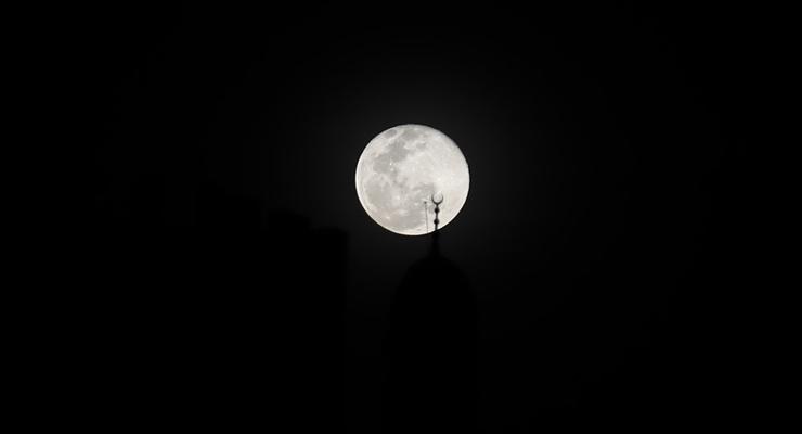 Ученые могут присвоить Луне личный часовой пояс