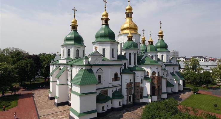 Спустя почти 60 лет: в Киеве обследовали верхушку Софийского собора