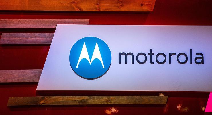 Водостойкий и с выгнутым экраном: рассказываем характеристики нового Motorola Edge 40 Pro
