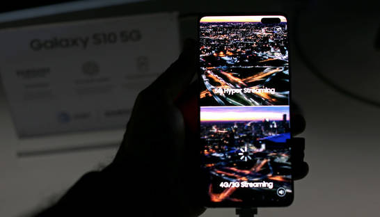 Аналитики назвали самого популярного продавца смартфонов в мире