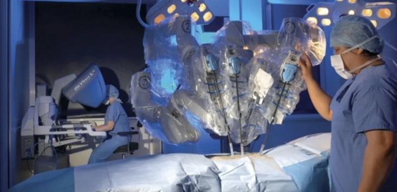 Фото - Intuitive Surgical