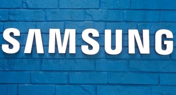 Samsung может выпустить расширяющийся смартфон