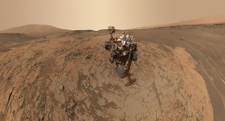 На Марсе нашли скалу в виде книги, которую высекла вода