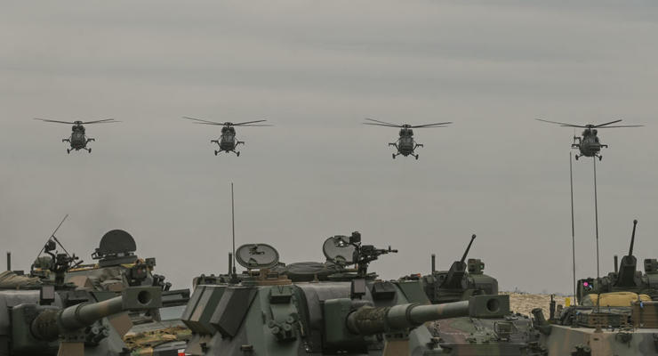 Появилось видео с установкой американских ракет Hydra на вертолет Ми-24В ВСУ