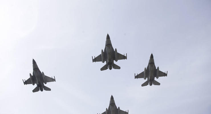 Стимул пилотировать агрессивно: украинский летчик рассказал об обучении на истребителях F-16