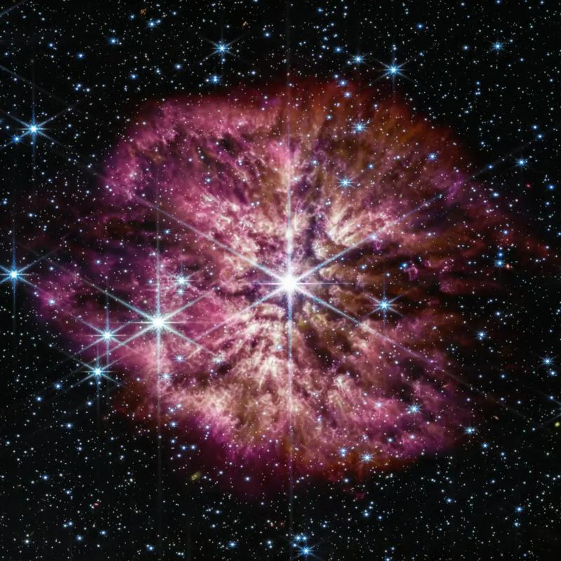 Звезда Вольфа — Райе – фото NASA, ESA, CSA