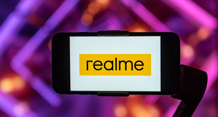 Realme разом із культовим брендом Rolex випустить смартфон