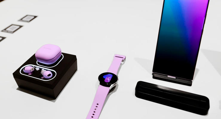 Смарт-часы Samsung будут выходить в новом дизайне