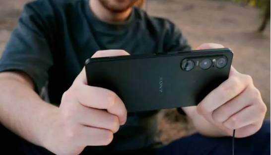 Sony выпустила новые смартфоны Xperia 10 VI и Xperia 1 VI: большой обзор, цены