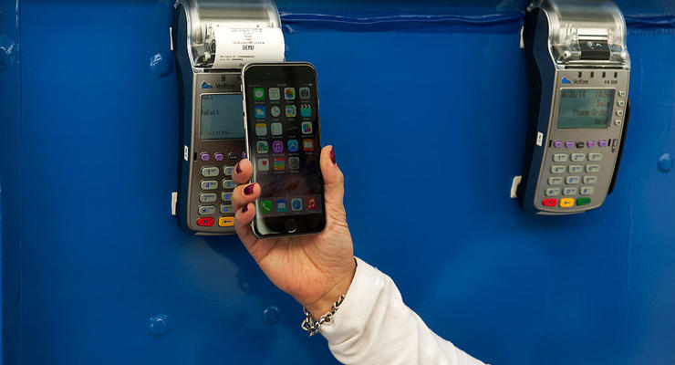 Один дотик: NFC в iPhone буде виконувати кілька дій