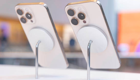 Гонка камер: какой смартфон лучше делает селфи сейчас